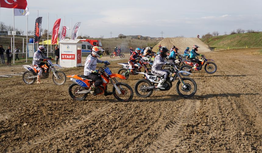 Türkiye Motokros Şampiyonası'nın 6. ayak yarışları başladı