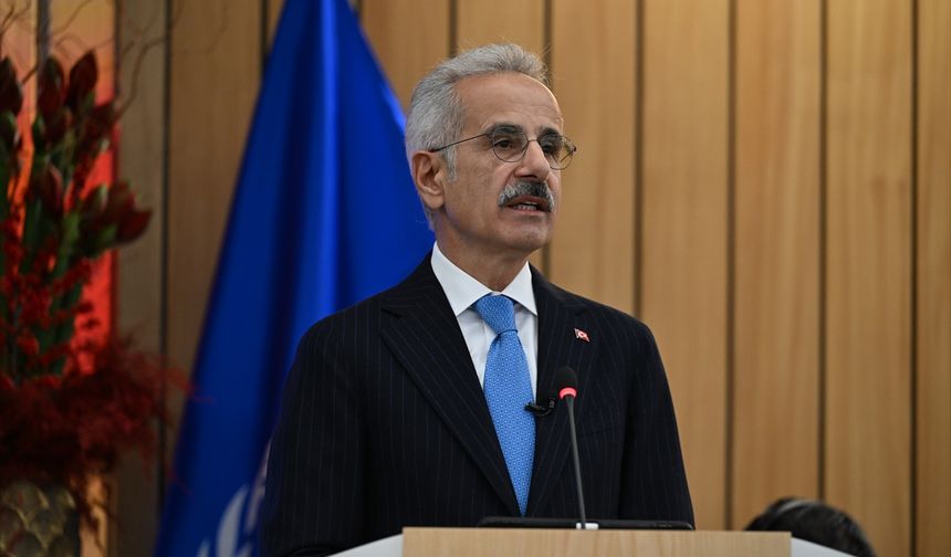 Ulaştırma ve Altyapı Bakanı Uraloğlu, Londra'da yapılan 'IMO 34. Dönem Genel Kurul Toplantısı'na katıldı: