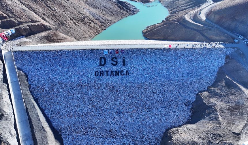 Van'da Ortanca ve Gültepe göletleriyle 7 bin 30 dekar arazi suya kavuşacak