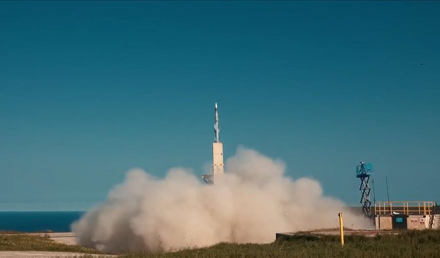 SİPER 1 Füzesi otonom batarya atışında hedefi tam isabetle vurdu