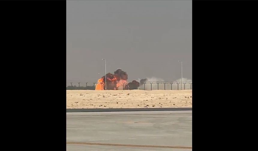 Dubai Airshow gösterisi sırasında düşen Hindistan'a ait savaş uçağının pilotu hayatını kaybetti