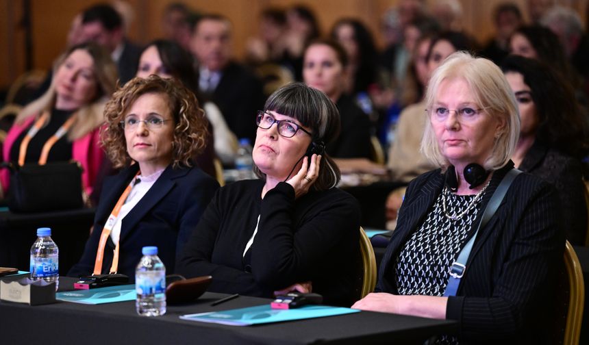 Antalya'da yanık kongreleri 31 ülkeden bilim insanlarını buluşturdu