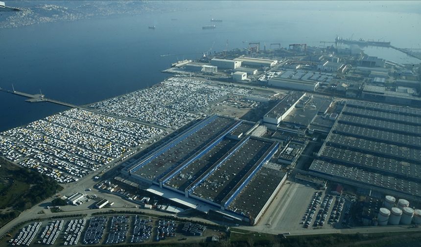 Otomotiv kasımda 3,8 milyar dolarla en fazla ihracat yapan sektör oldu
