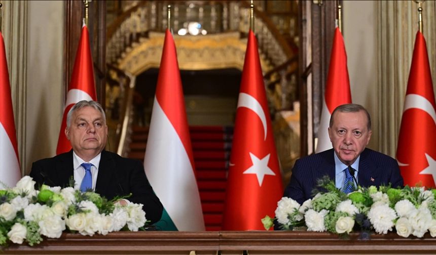 Cumhurbaşkanı Erdoğan: 'Sayın Orban'la belirlediğimiz 6 milyar dolar ticaret hacmi hedefimize ulaşmak üzereyiz.'