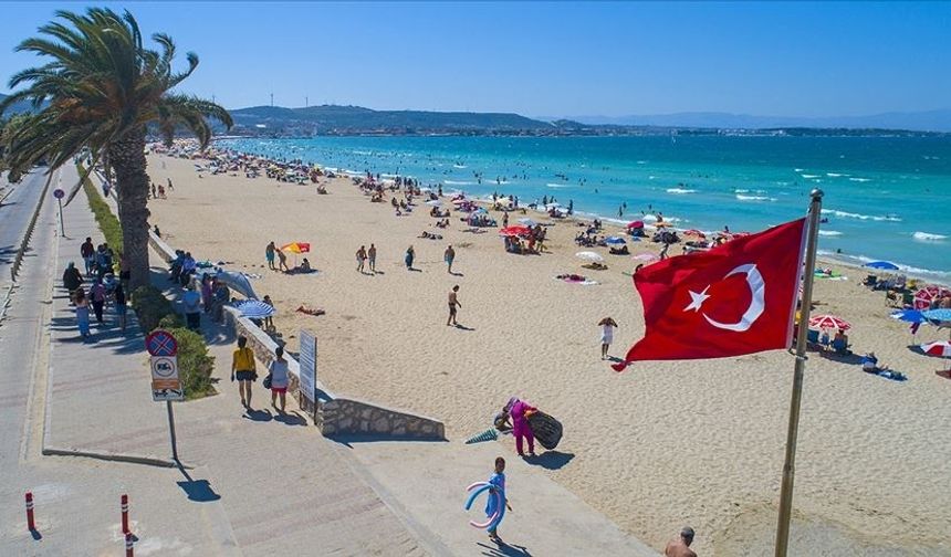 Türkiye’nin Turizm Geliri 2025’te 65,2 Milyar Dolar Oldu
