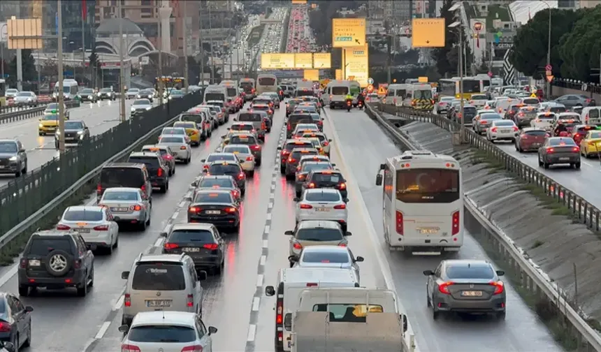 İstanbul’da Otobüslerde Hız Sınırı 70 km/s’e Düştü